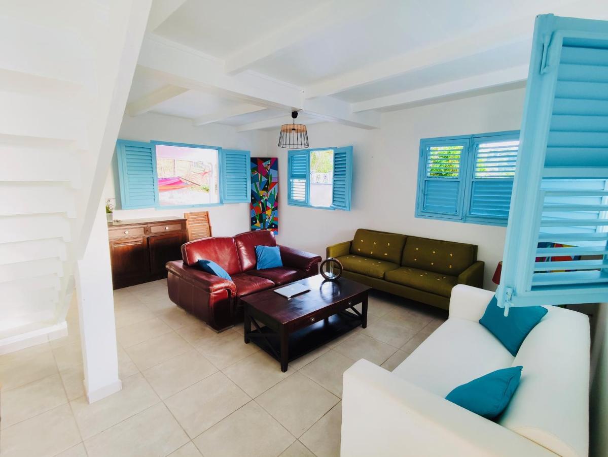 Location Maison Bleue Avec Piscine Privative Au Carbet Martinique Le Carbet Eksteriør billede